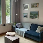 Helsinki Hallainvuori Yksityismajoitus